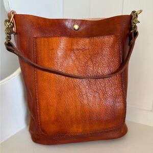 Lamb Leather Goods Full Grain Leather Bucket